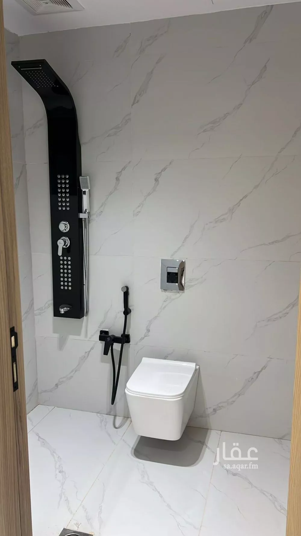 شقة 5 غرف في النظيم 2