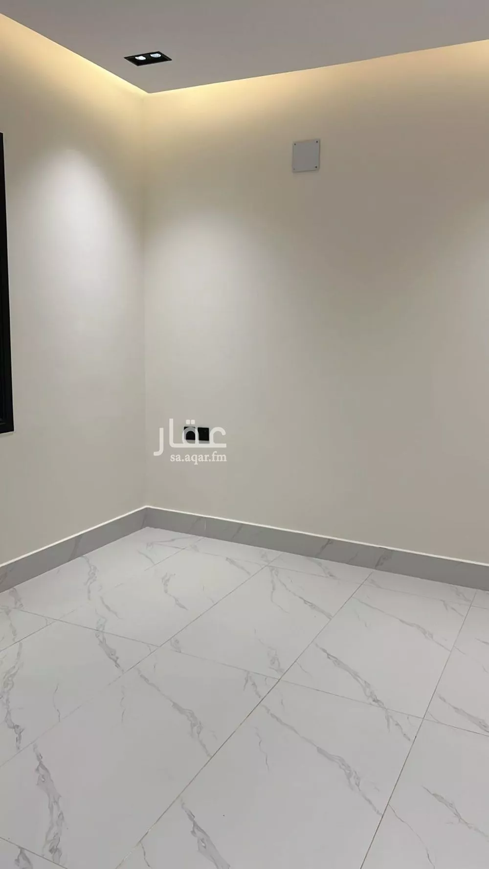 شقة 5 غرف في النظيم 9