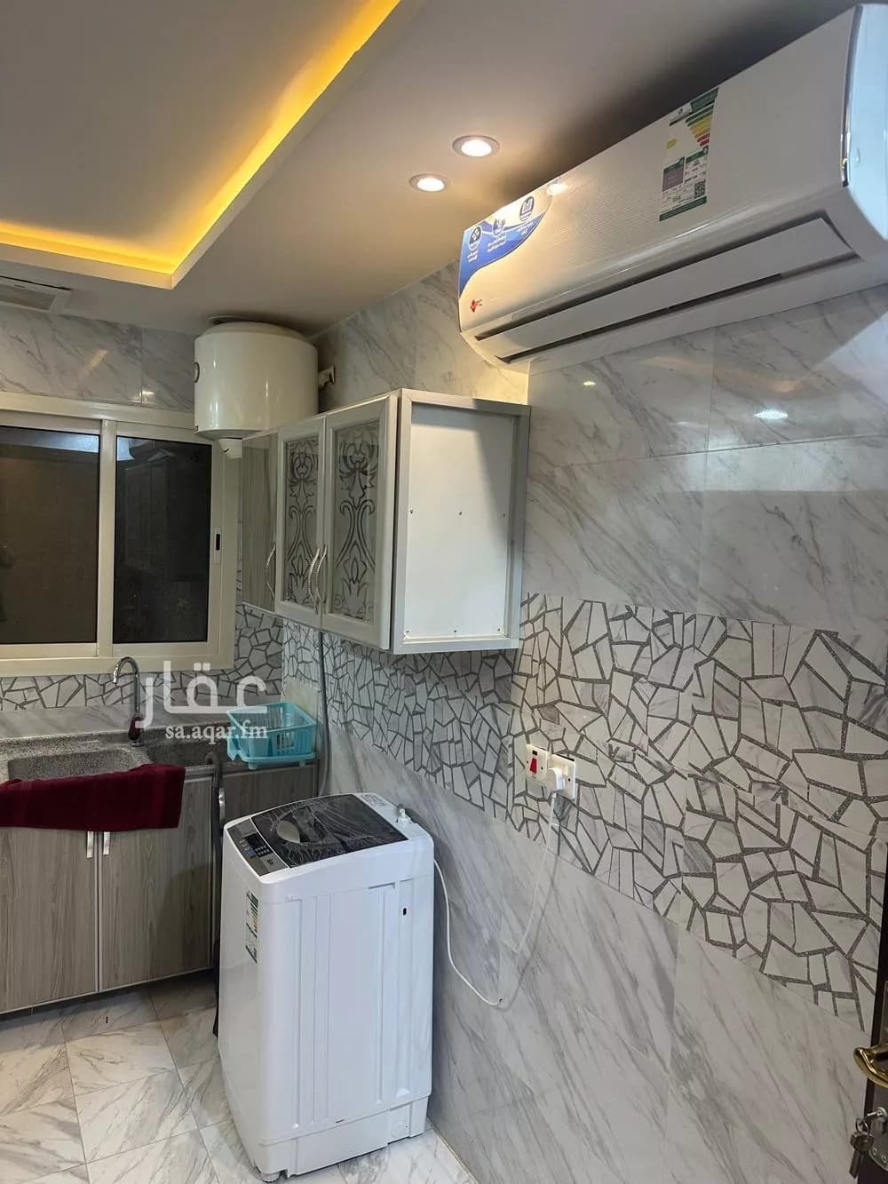1 bedroom floor in As Saadah 12
