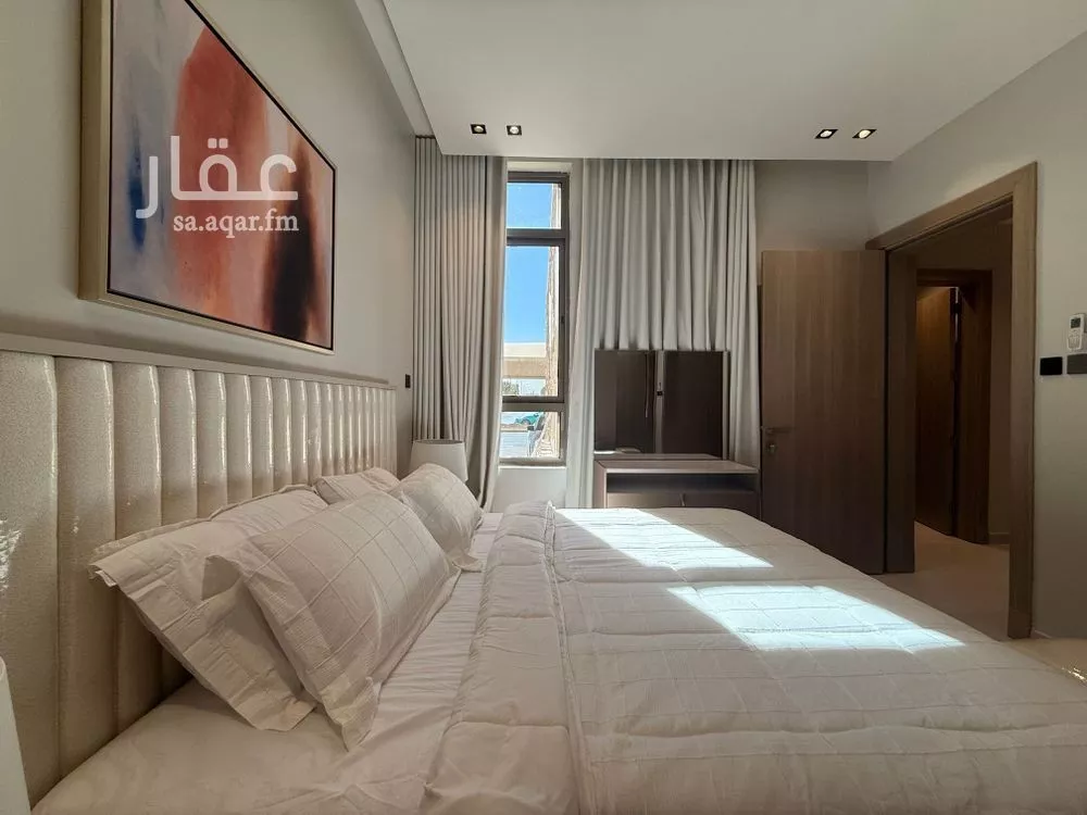 شقة 3 غرف في العقيق 11