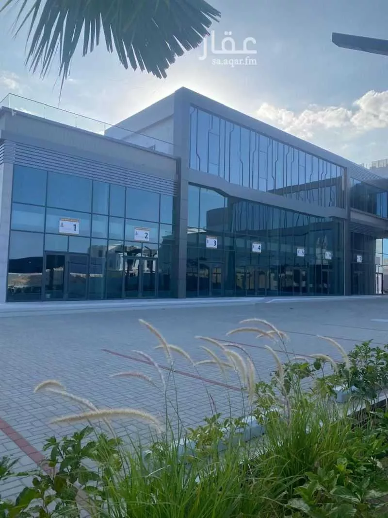 عمارة 3000 م² في اللؤلؤ 1