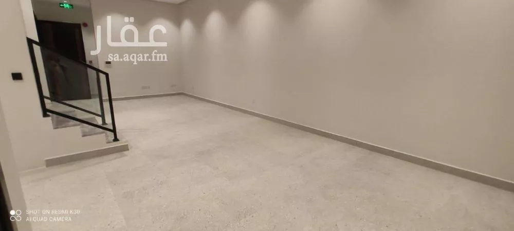 فيلا 3 غرف في العارض 3