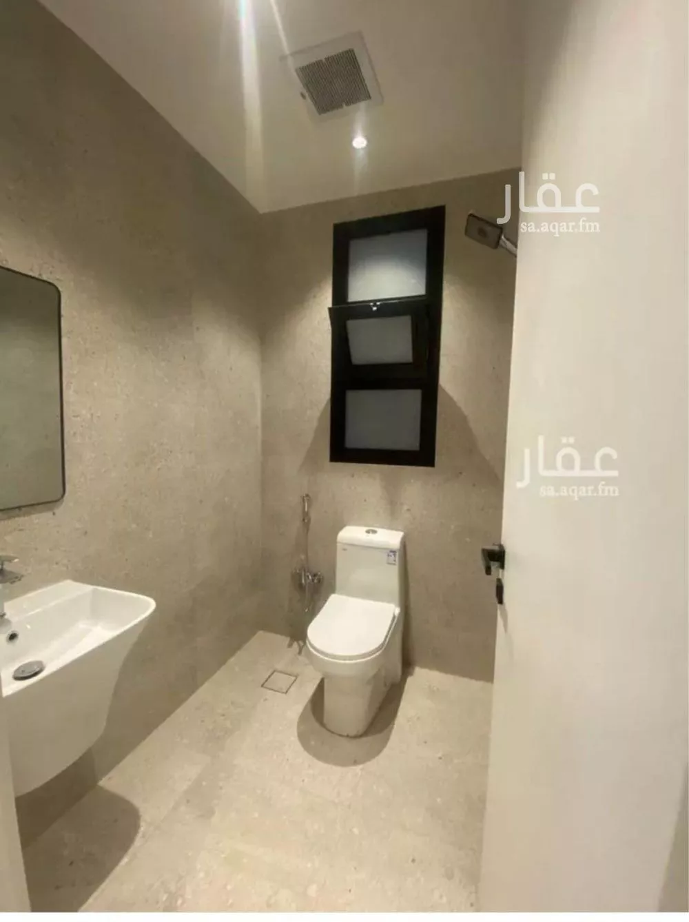 فيلا 3 غرف في العارض 23