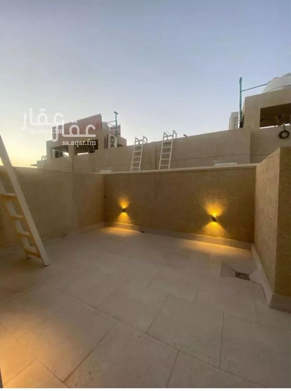 فيلا 3 غرف في العارض 25