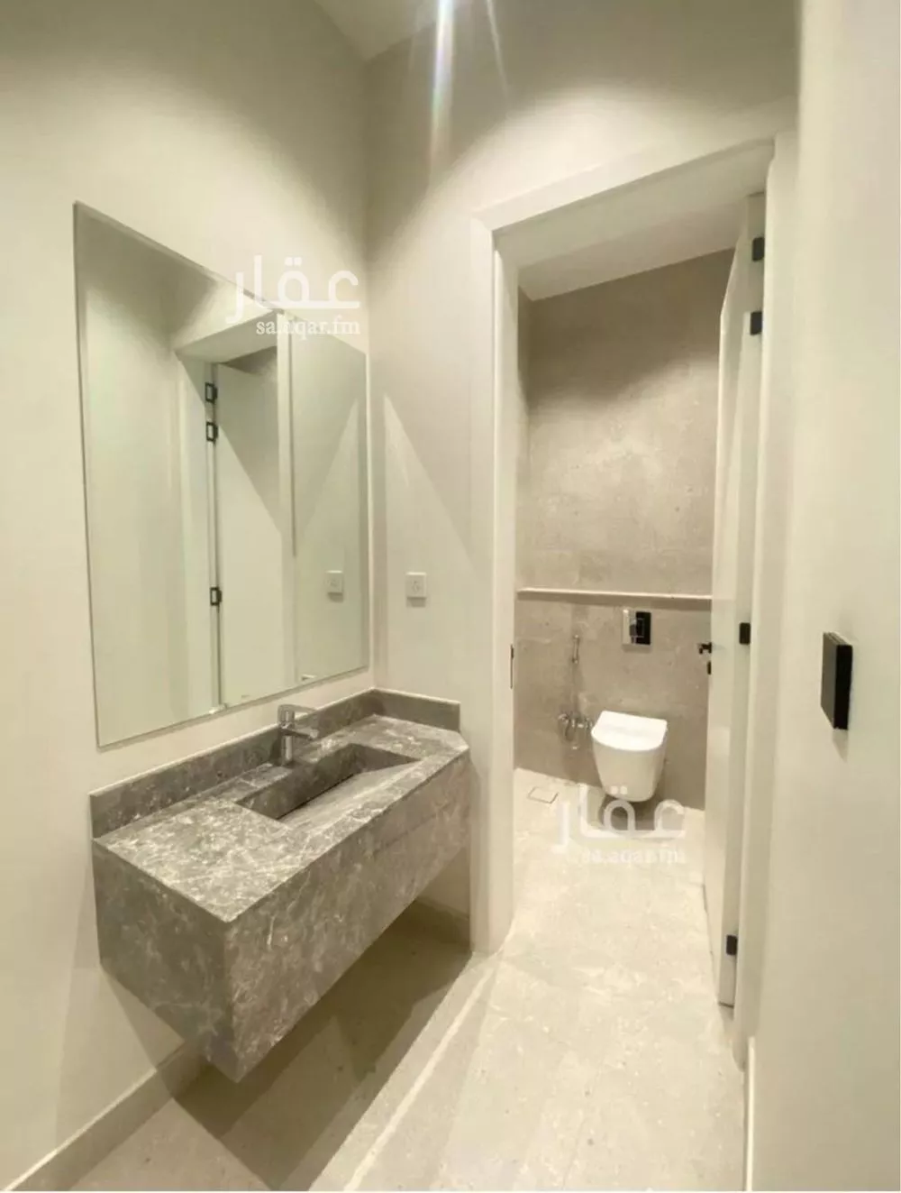 فيلا 3 غرف في العارض 6