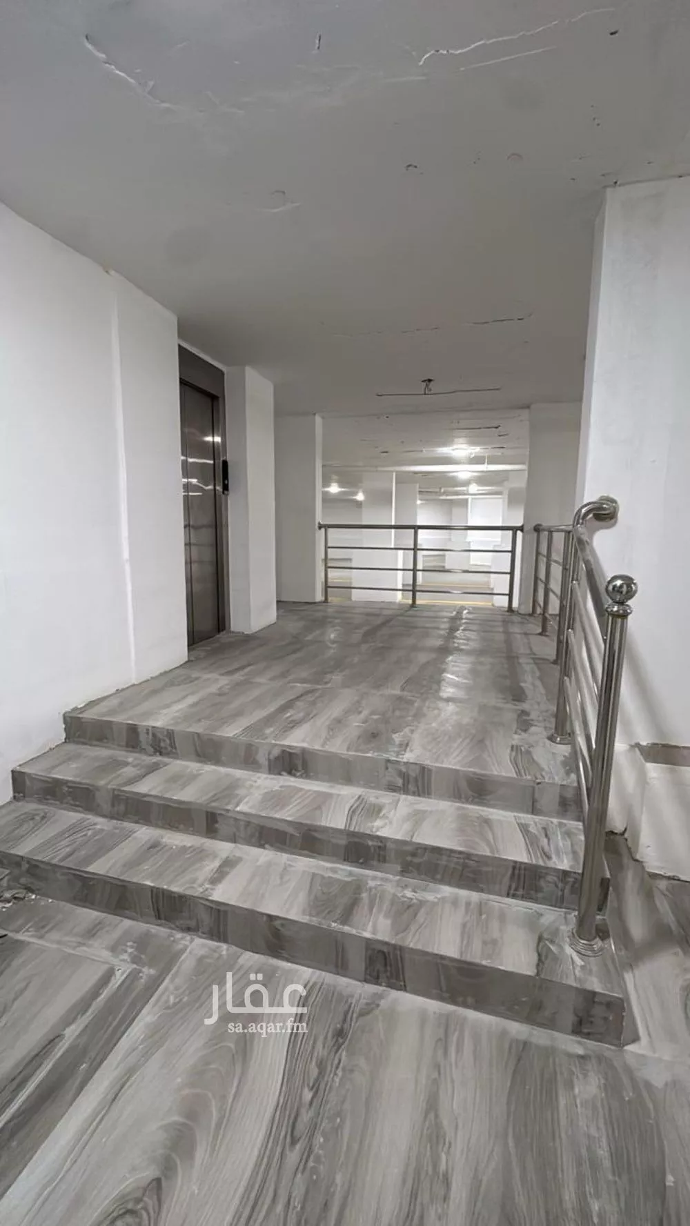 شقة 1 غرف في الملقا 11