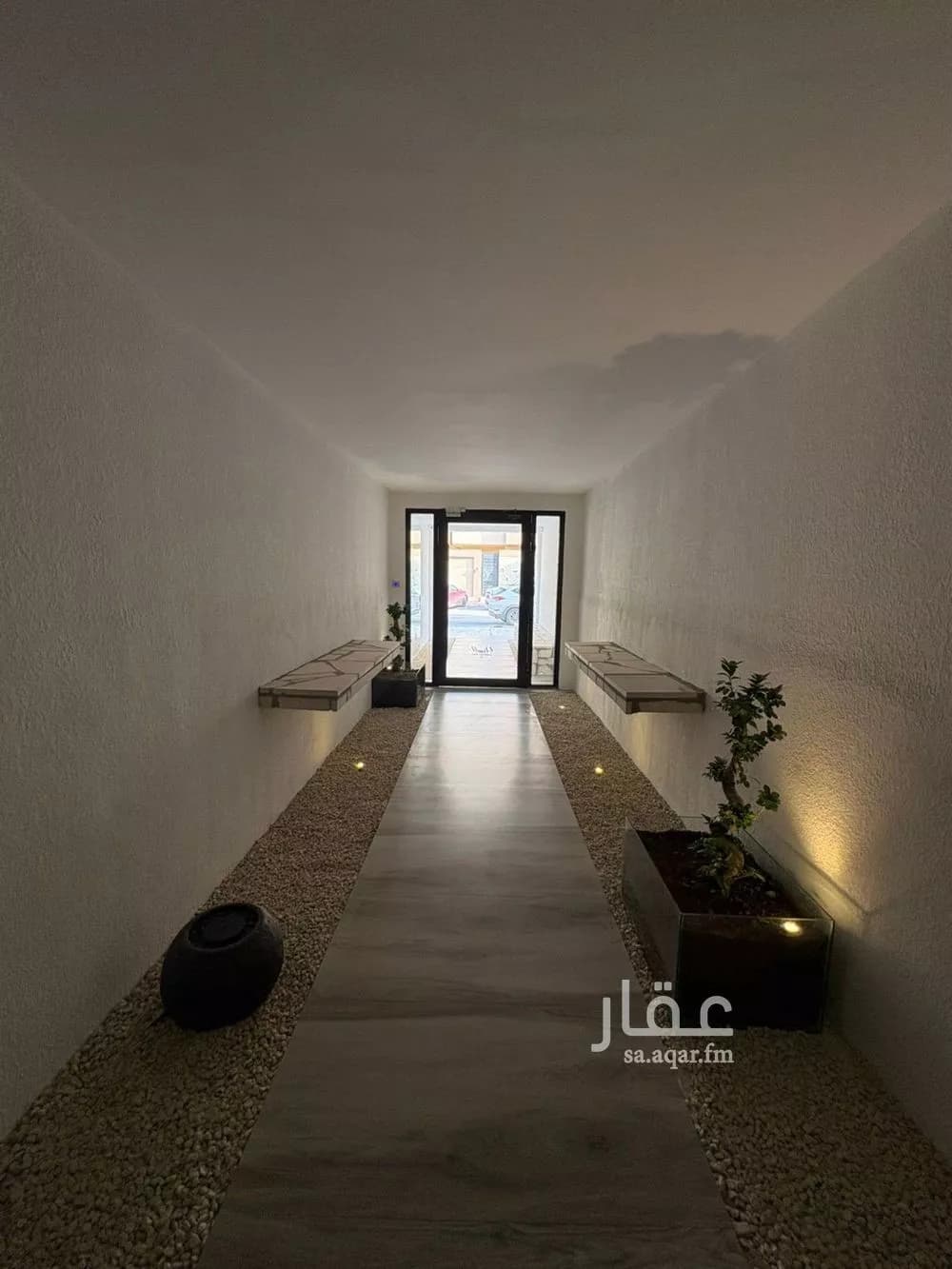 شقة 1 غرف في الملقا 3