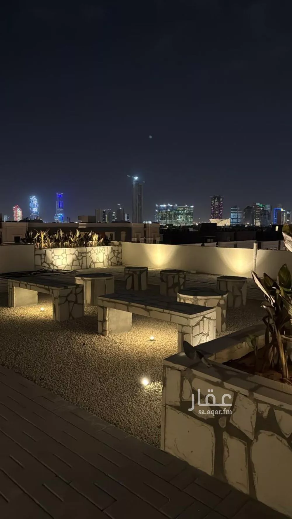 شقة 1 غرف في الملقا 9