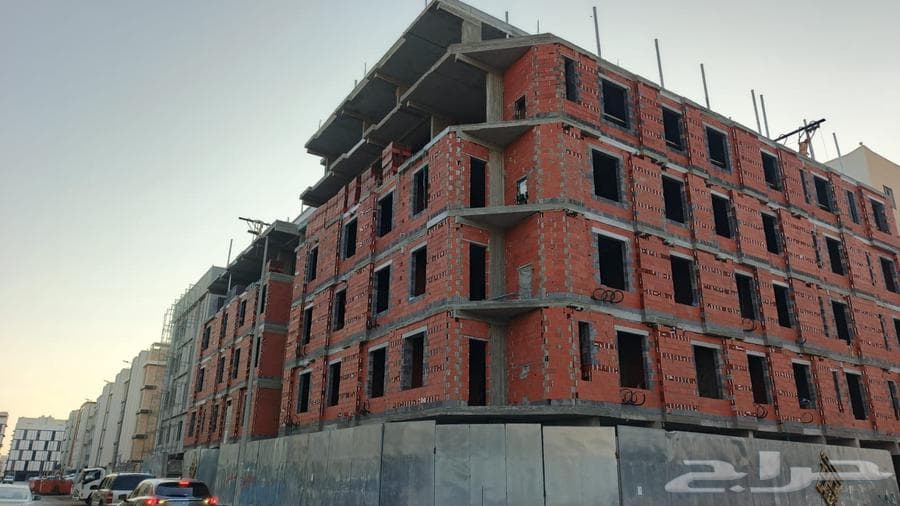 شقة 5 غرف في النزهة 2