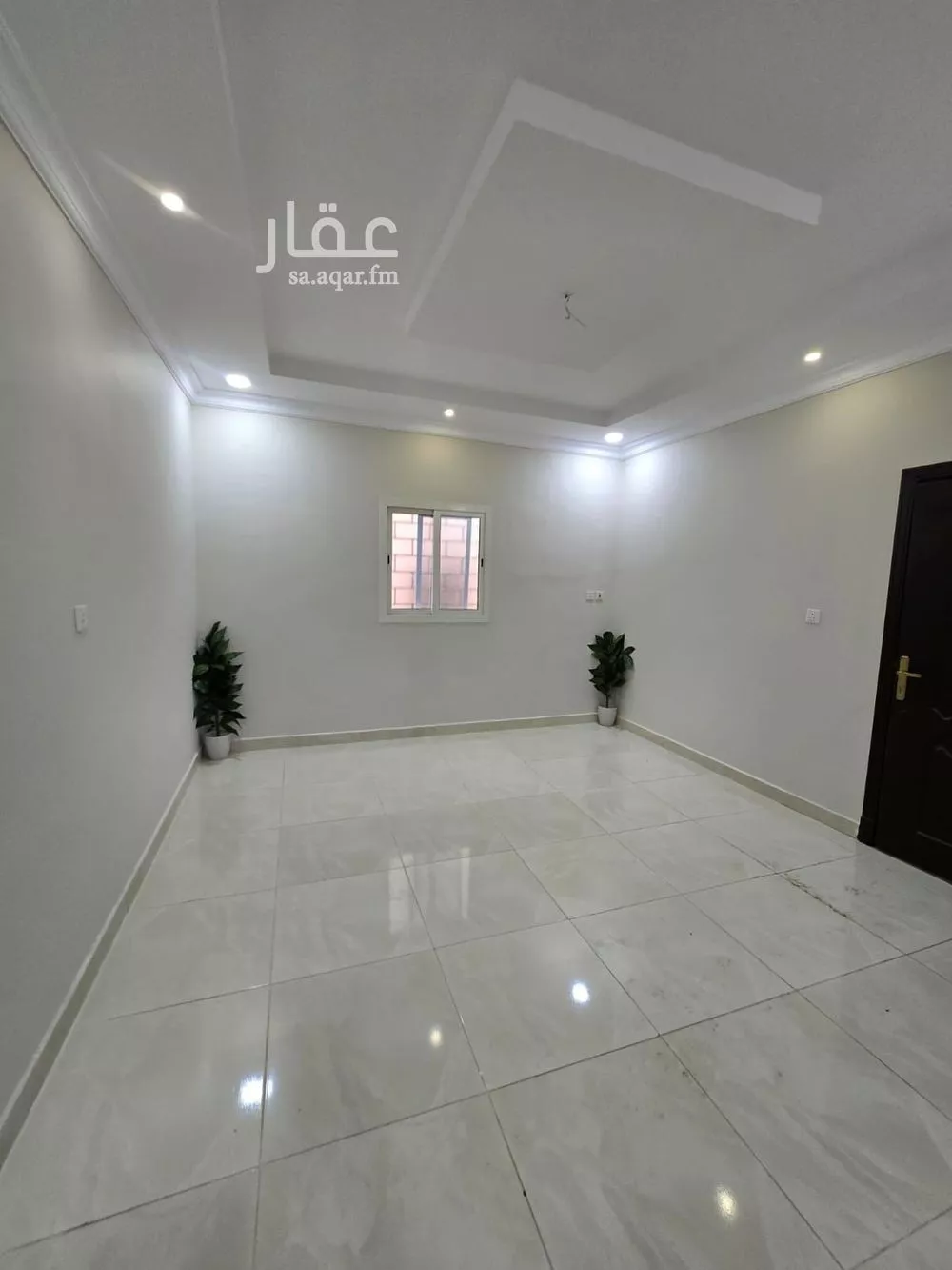 5 bedroom apartment in Dahiat King Fahd 6