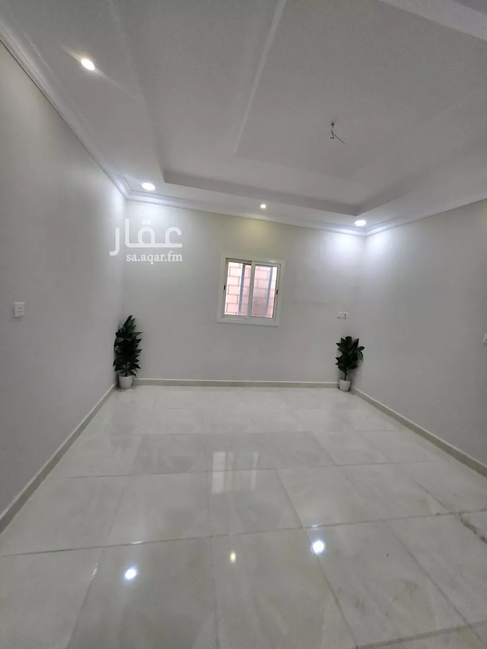 5 bedroom apartment in Dahiat King Fahd 7