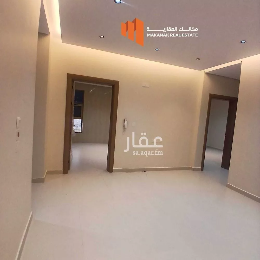 3 bedroom apartment in Dahiat King Fahd 4