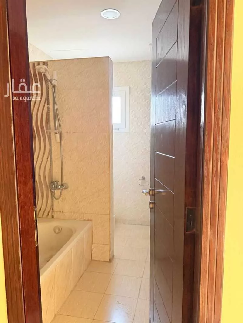 5 bedroom apartment in Al Basateen 4