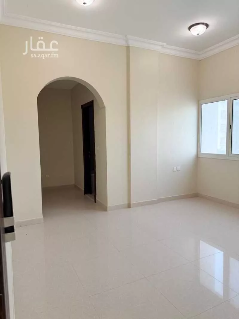 5 bedroom apartment in Al Basateen 8