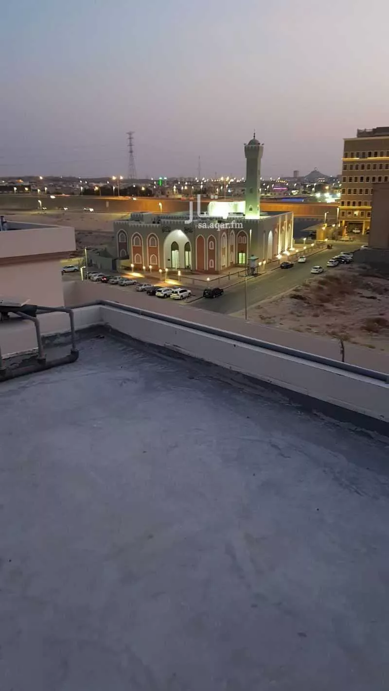 شقة 6 غرف في المنتزة 2