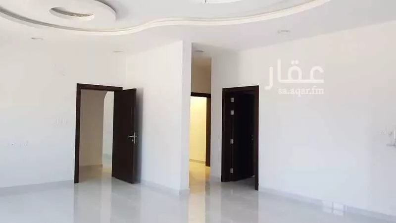 شقة 6 غرف في المنتزة 4