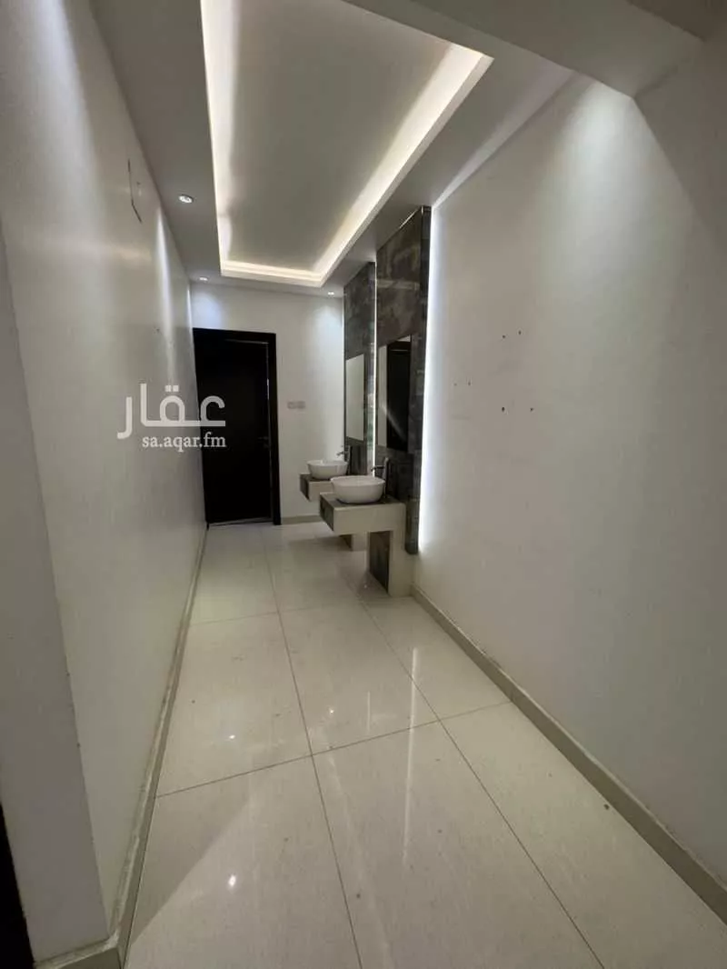 فيلا 4 غرف في ظهرة البديعة 6