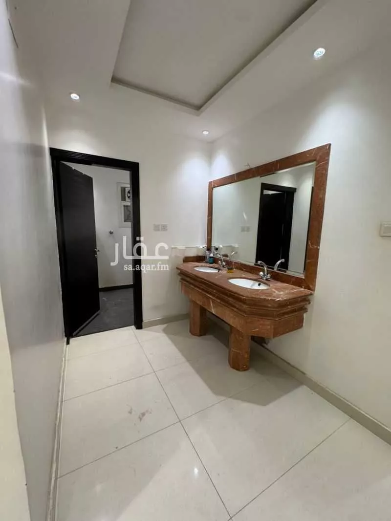 فيلا 4 غرف في ظهرة البديعة 8