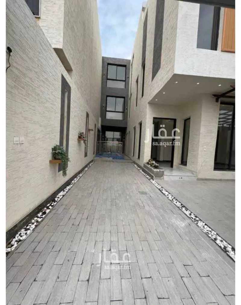 5 bedroom villa in Tuwaiq 2