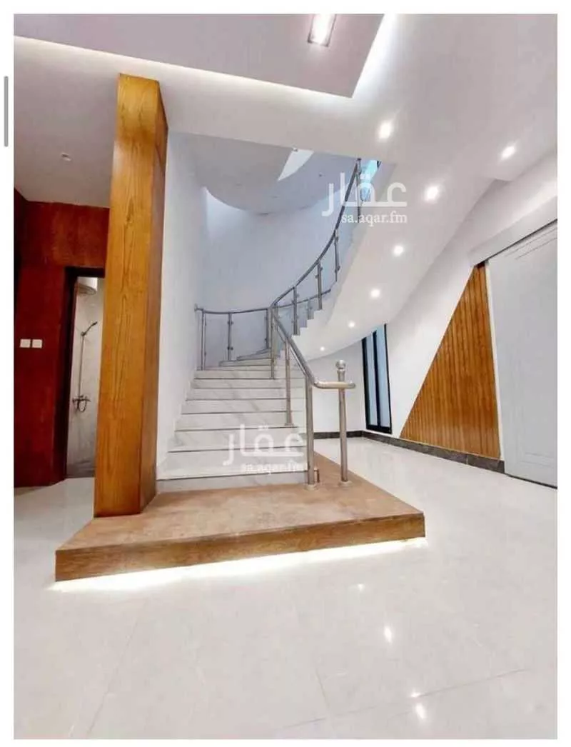 5 bedroom villa in Tuwaiq 9