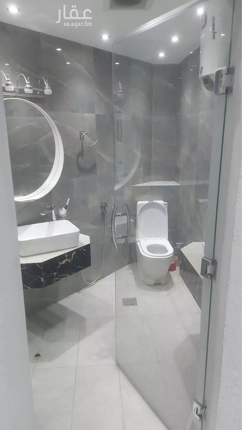 شقة 5 غرف في المربع 11