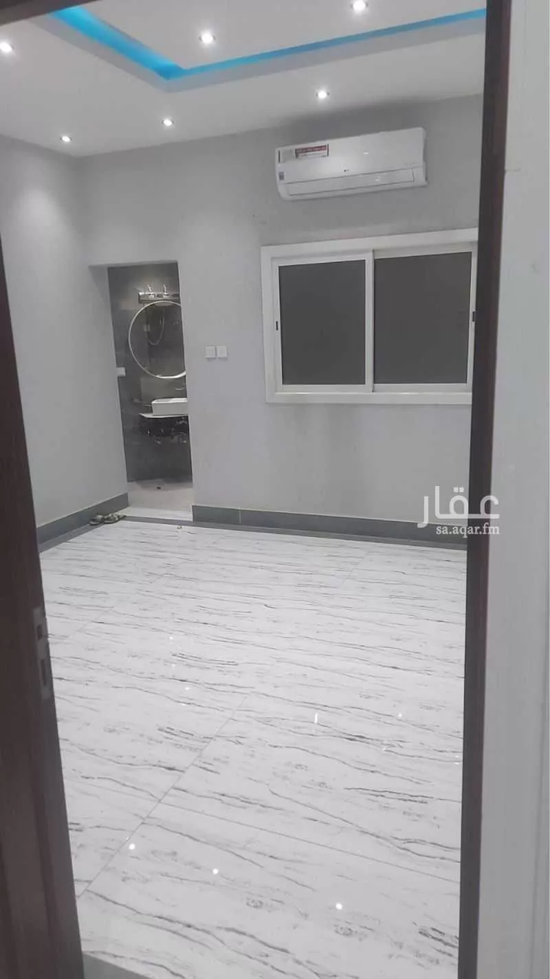 شقة 5 غرف في المربع 13