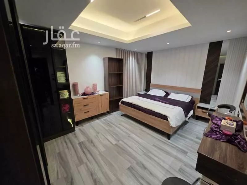 فيلا 5 غرف في العليا 3