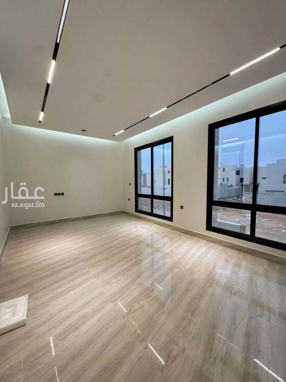 6 bedroom villa in Al Rimal 11