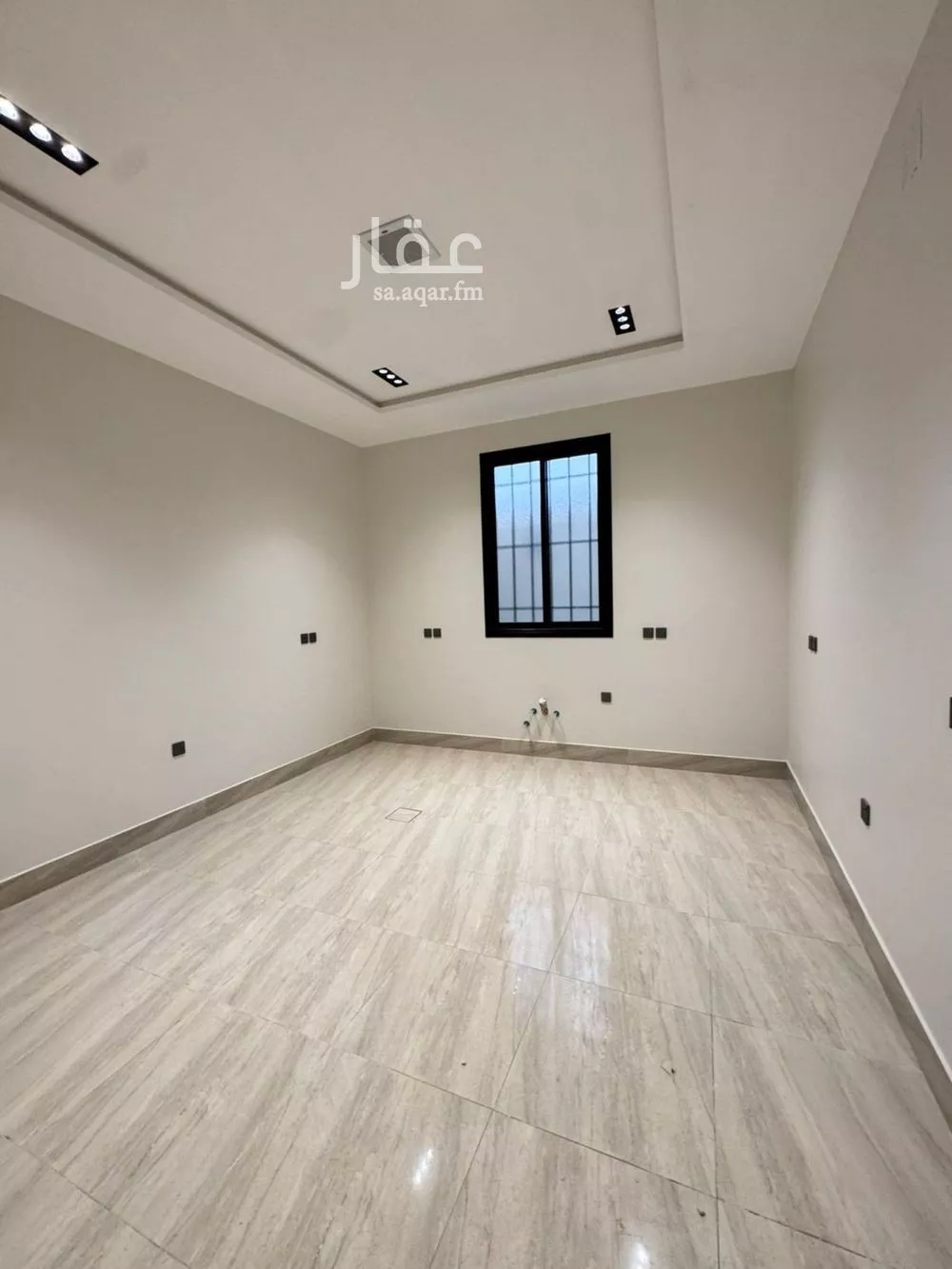 6 bedroom villa in Al Rimal 18