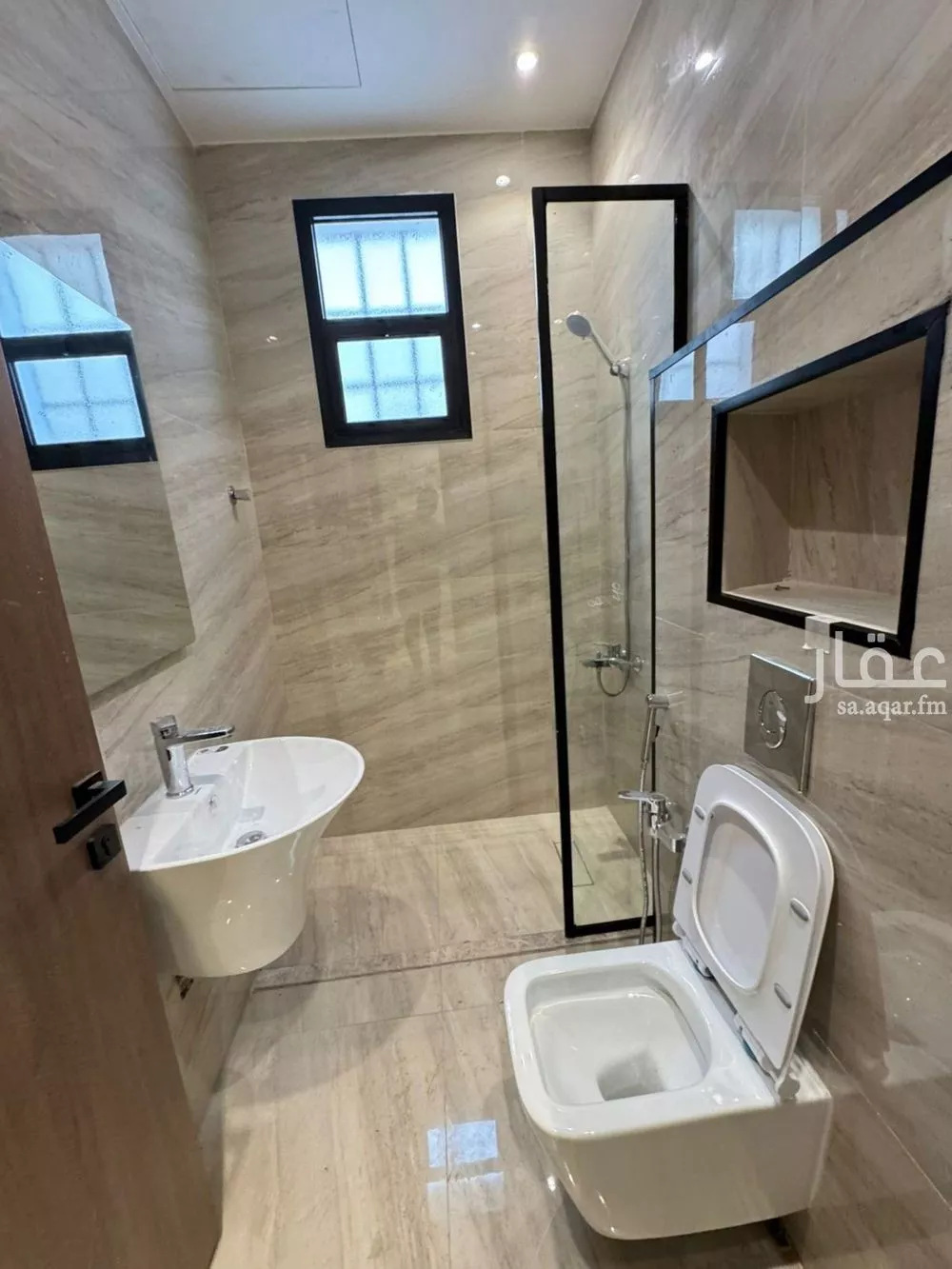 6 bedroom villa in Al Rimal 26