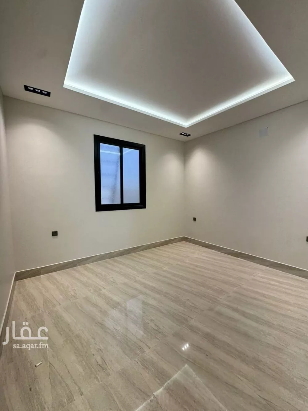 6 bedroom villa in Al Rimal 8