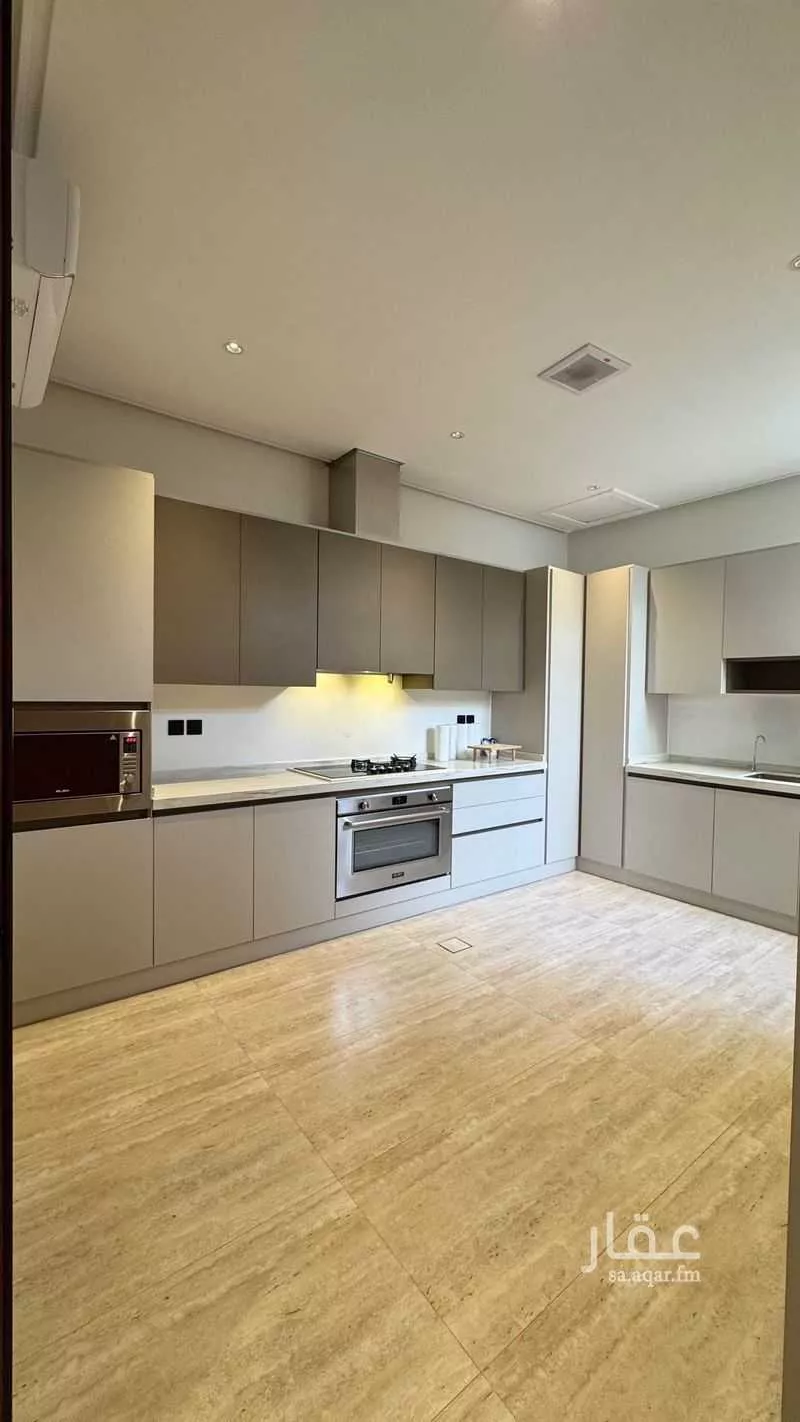 فيلا 4 غرف في بنبان 7