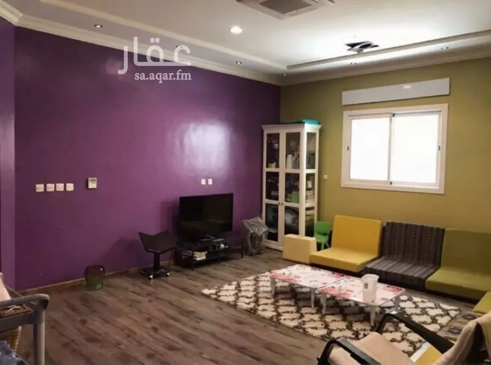 فيلا 10 غرف في الغدير 11