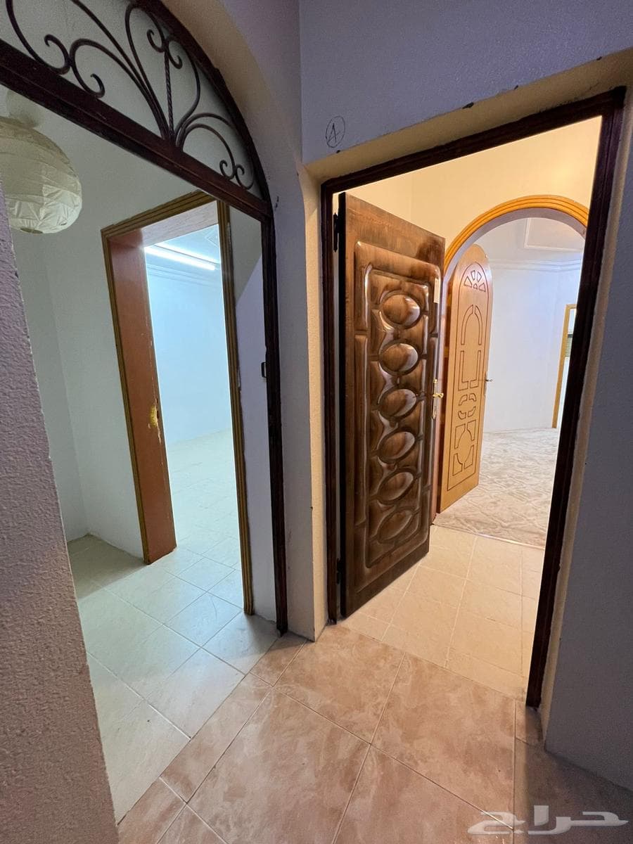 شقة 5 غرف في السلمانية الثاني 4