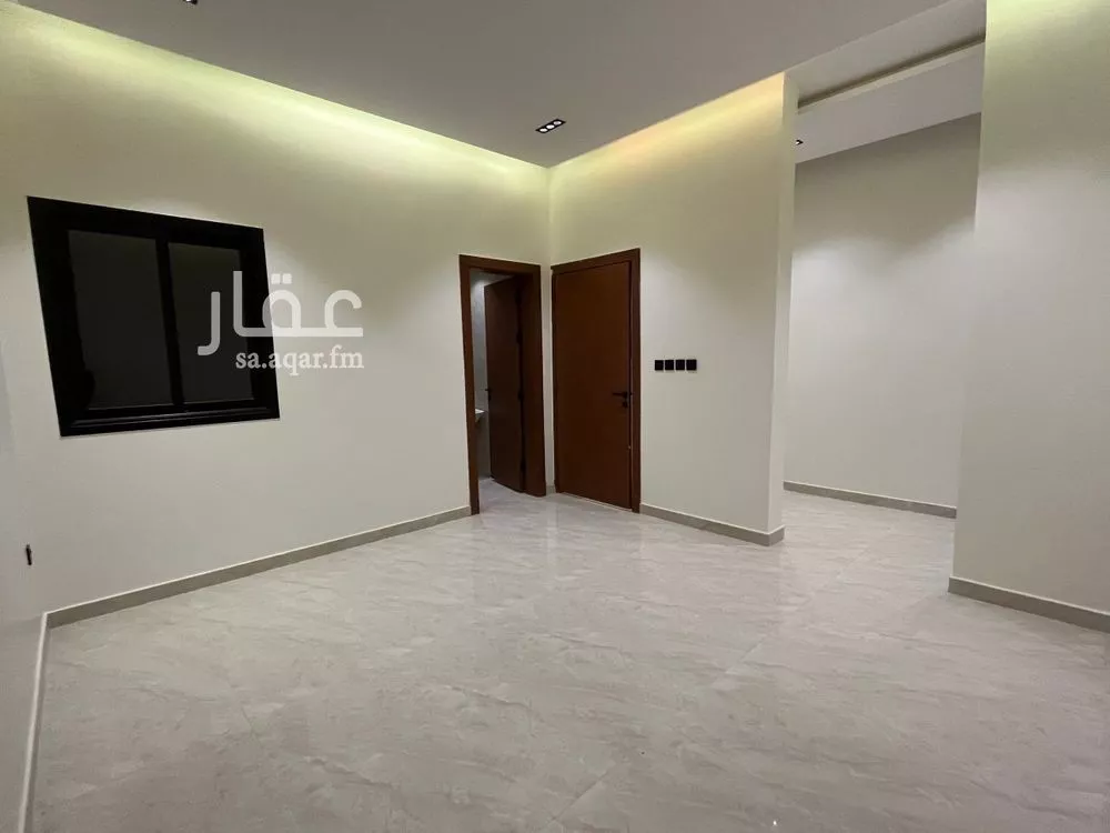 شقة 5 غرف في نمار 18