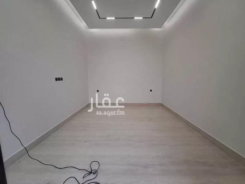 5 bedroom villa in Al Rimal 18