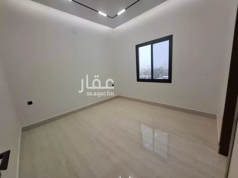 5 bedroom villa in Al Rimal 7