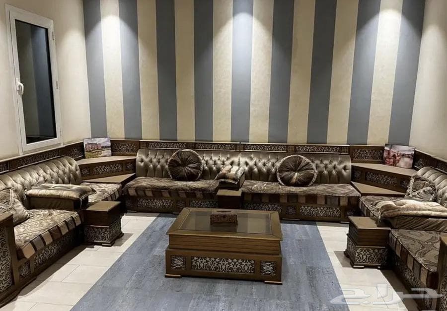 شقة 6 غرف في احد 1