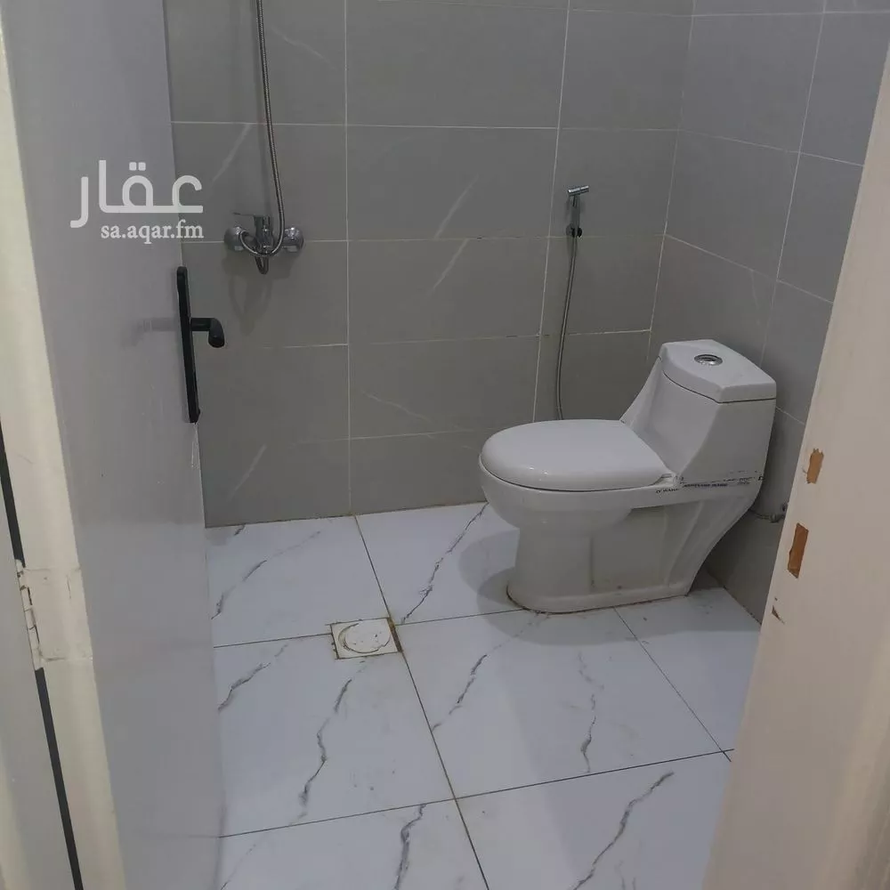 شقة 1 غرف في الملك فيصل 2