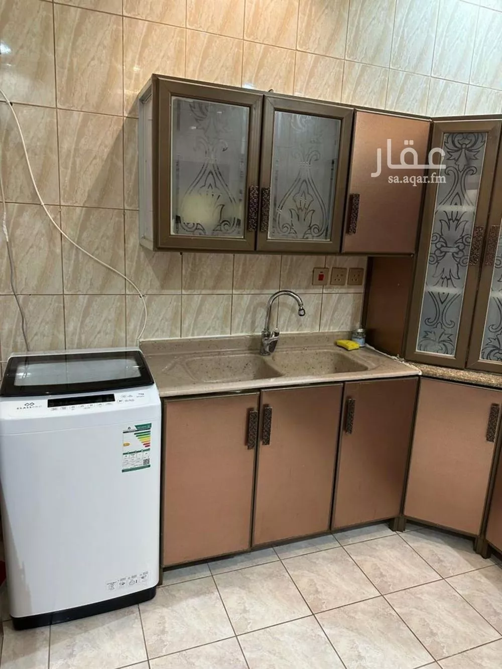 شقة 3 غرف في الملقا 19