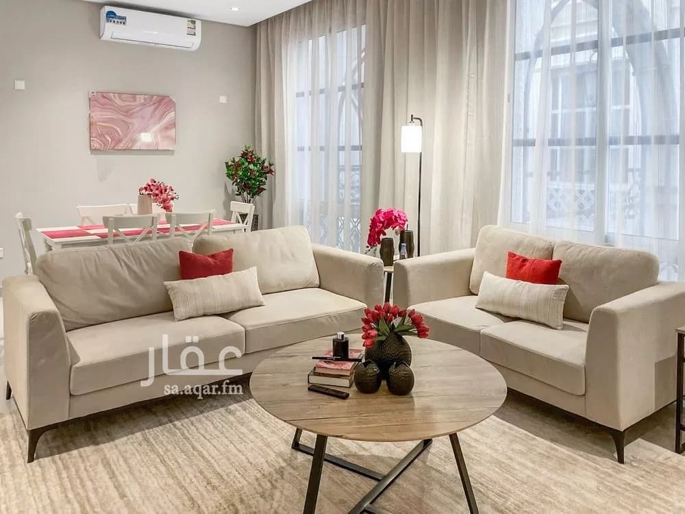 شقة 4 غرف في الربيع 10