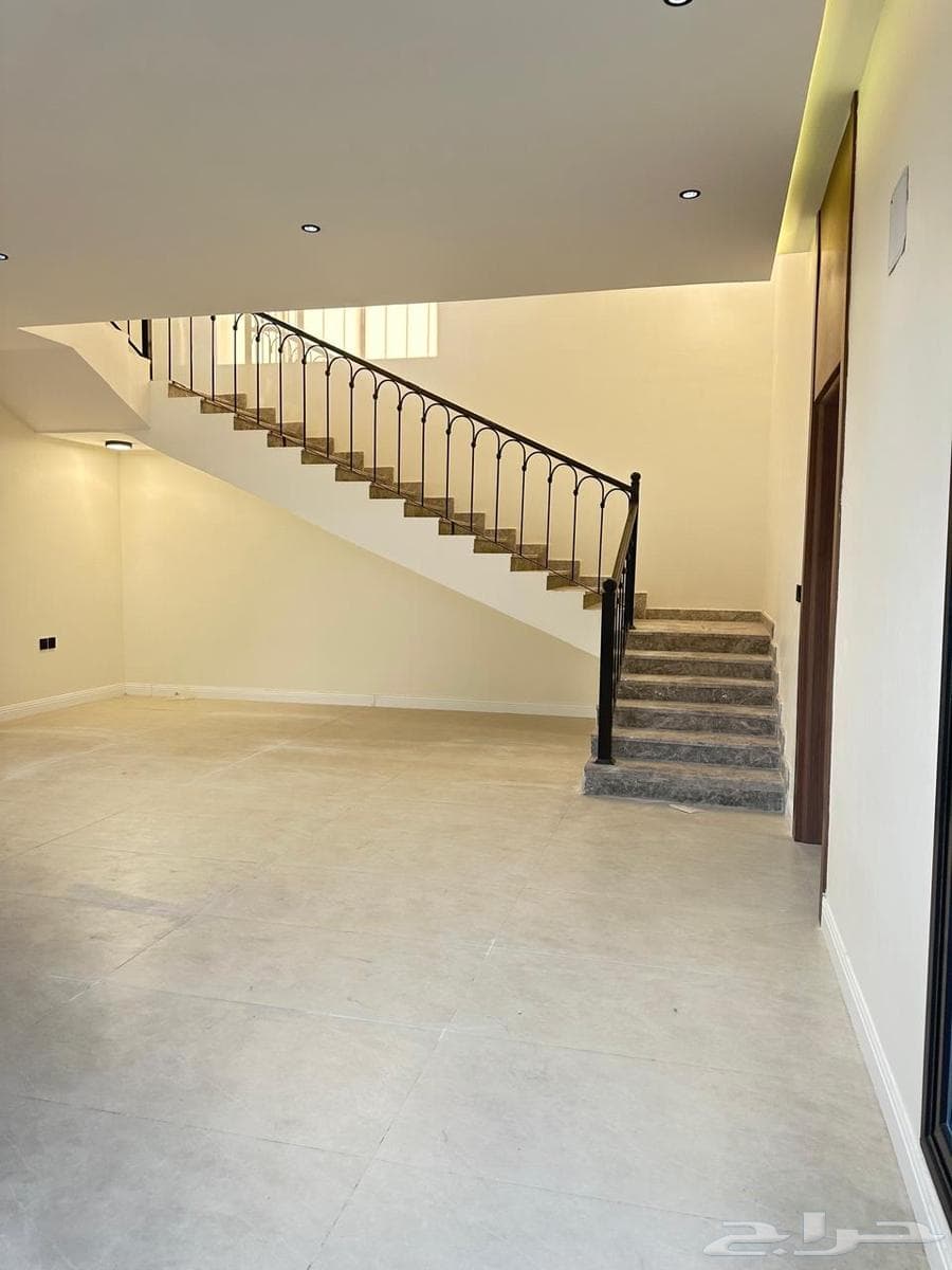 8 bedroom villa in As Saif 20