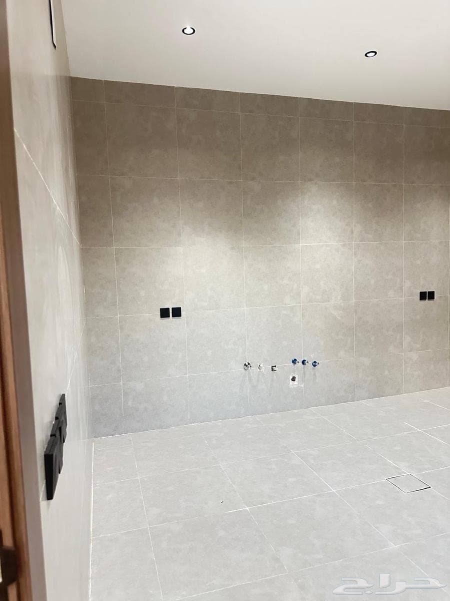 8 bedroom villa in As Saif 25