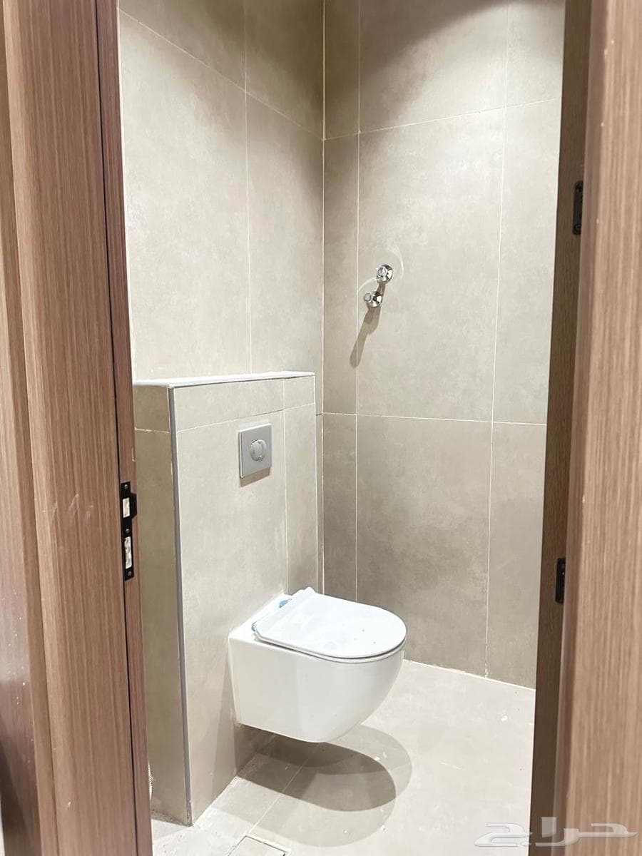 8 bedroom villa in As Saif 4