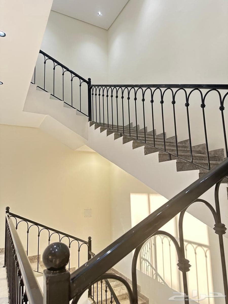 8 bedroom villa in As Saif 31