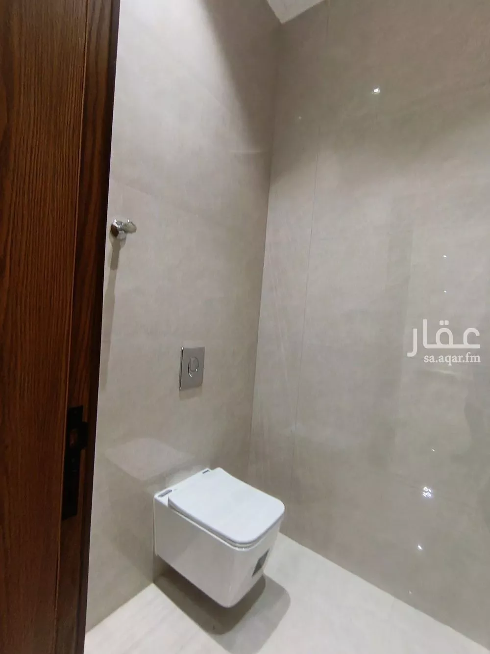 5 bedroom villa in King Faisal 14