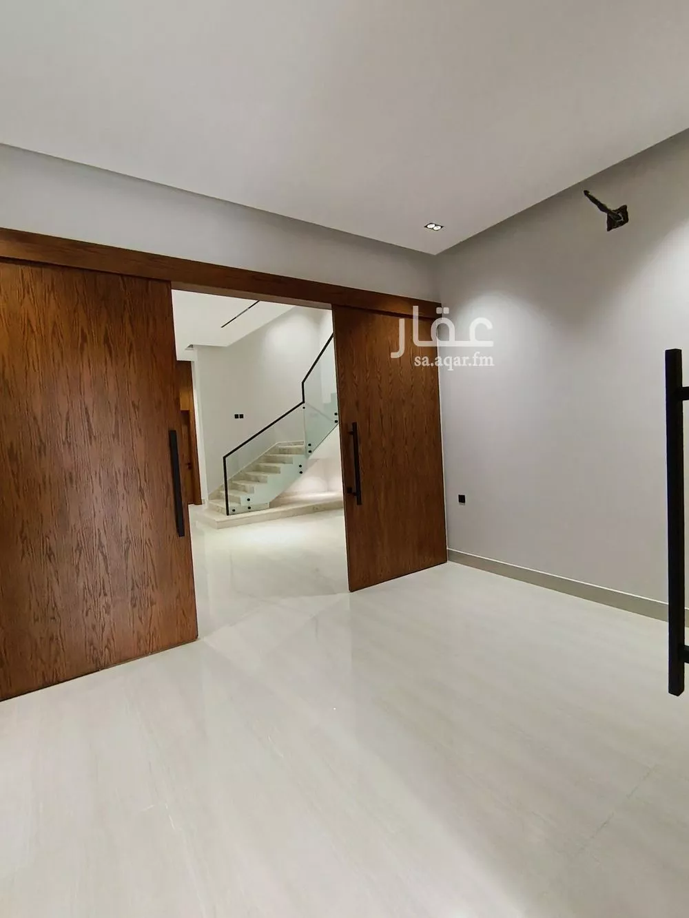 5 bedroom villa in King Faisal 15