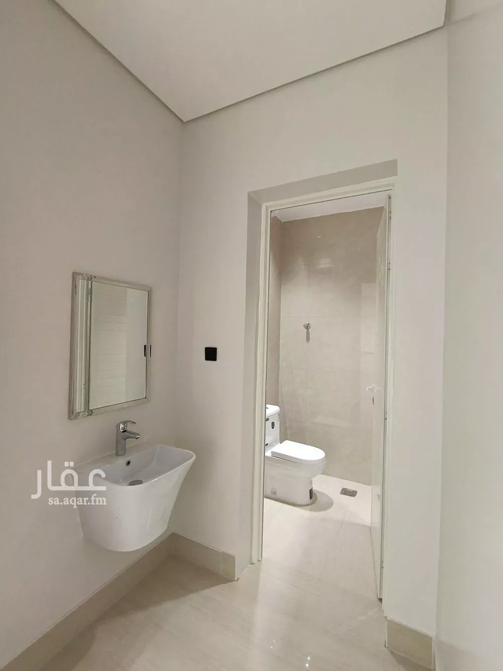 5 bedroom villa in King Faisal 28