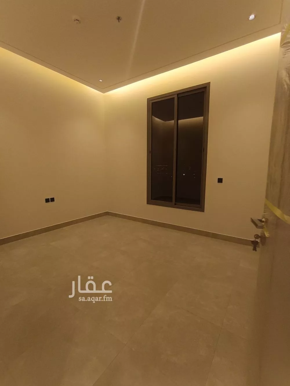 4 bedroom apartment in Al Yarmouk 8