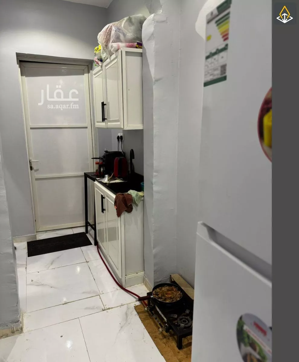 فيلا 10 غرف في الخليج 13